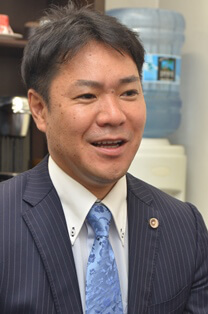 高宮弁護士